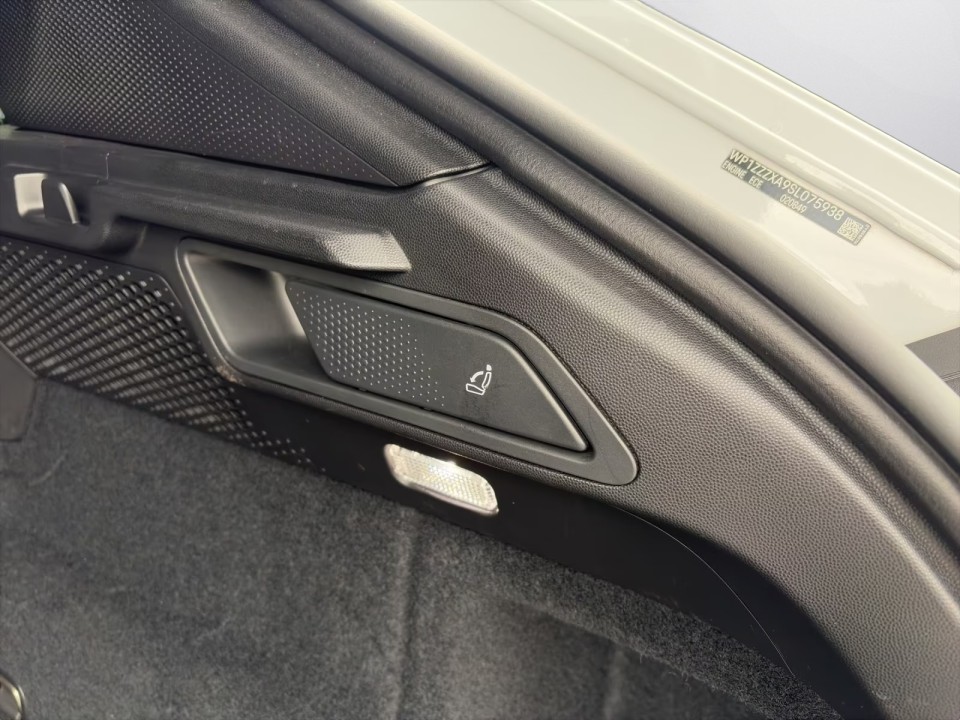 Porsche Macan - foto 23