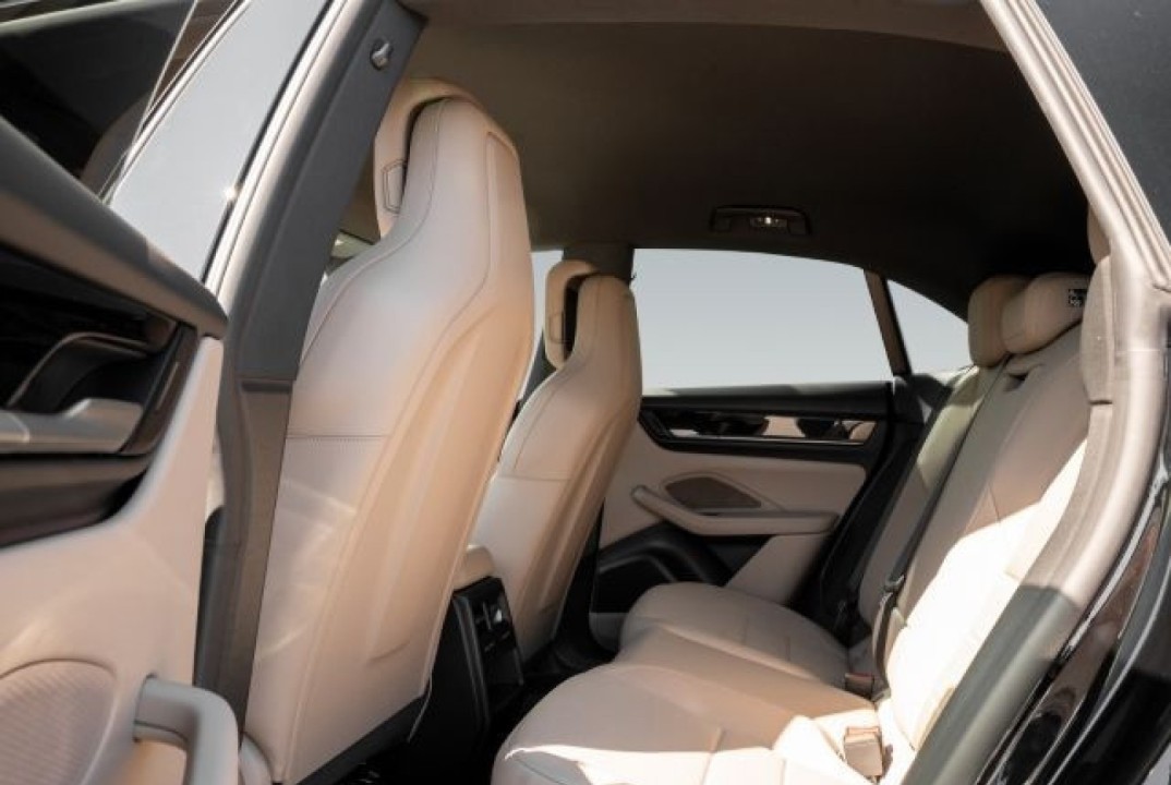 Porsche Macan - foto 8