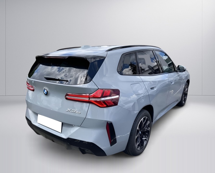 BMW X3 xDrive20i M-Sport (2)