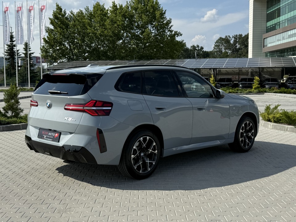 BMW X3 xDrive20i M-Sport (5)