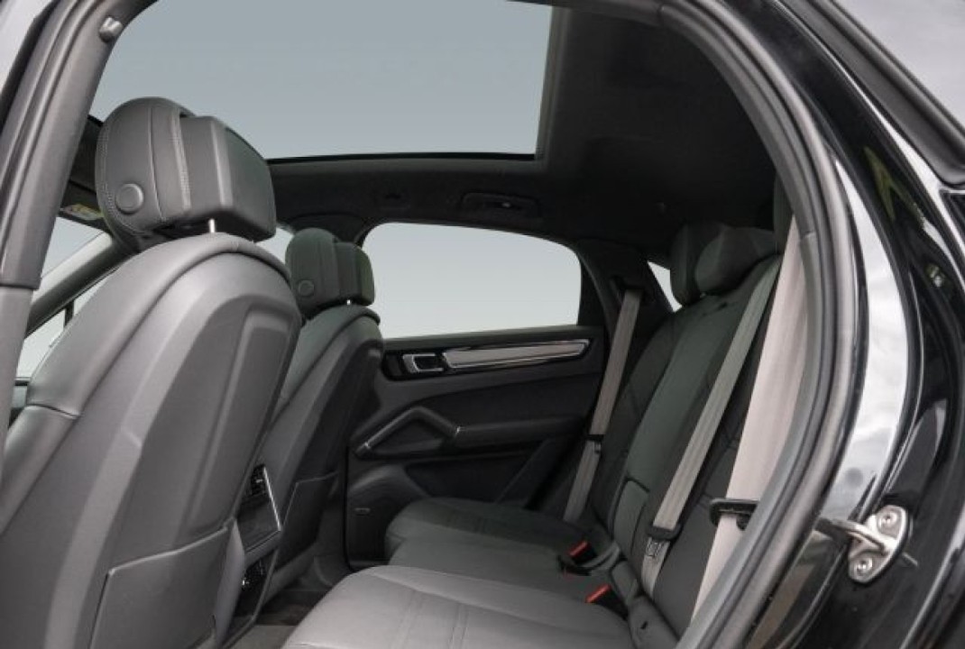 Porsche Cayenne E-Hybrid - foto 9