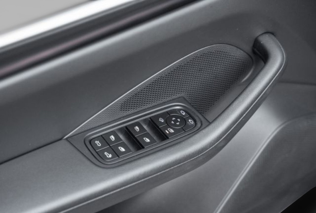 Porsche Macan - foto 10