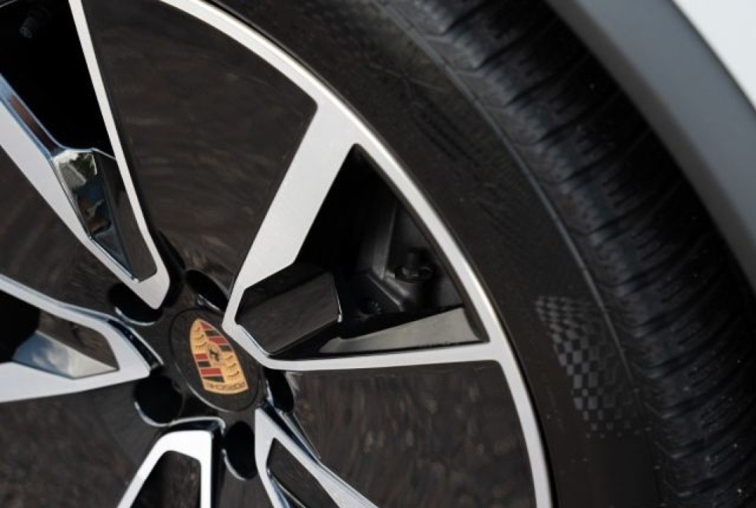 Porsche Macan - foto 18