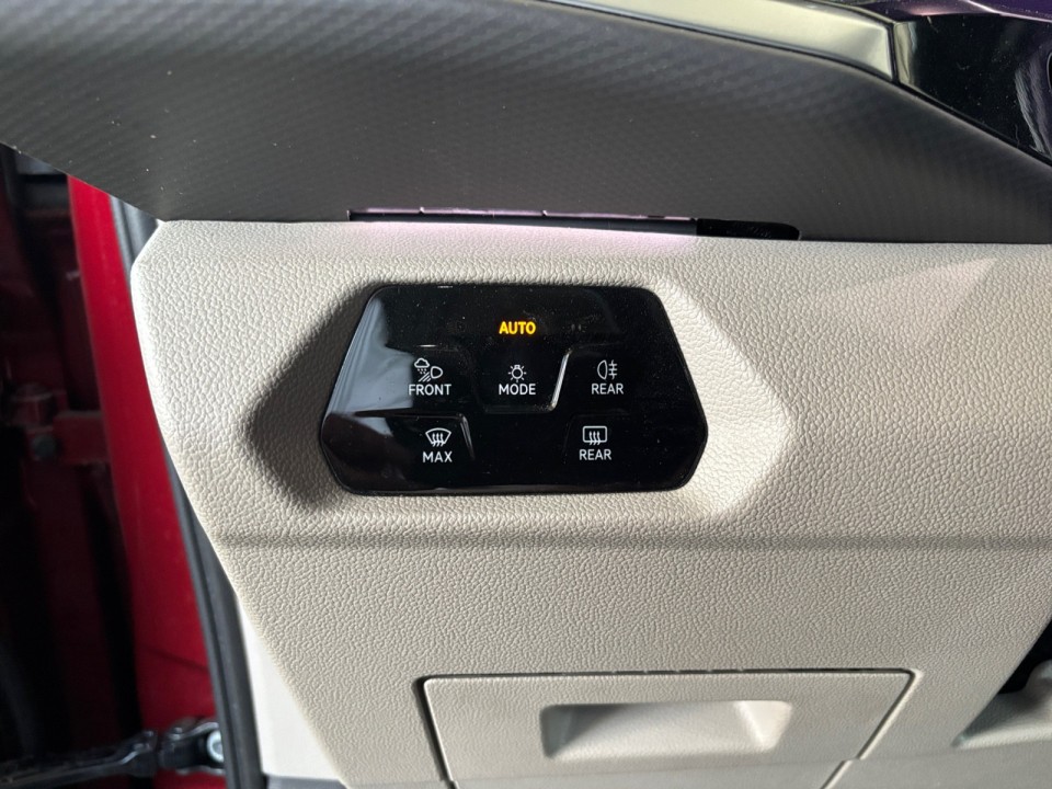 Volkswagen Multivan - foto 8