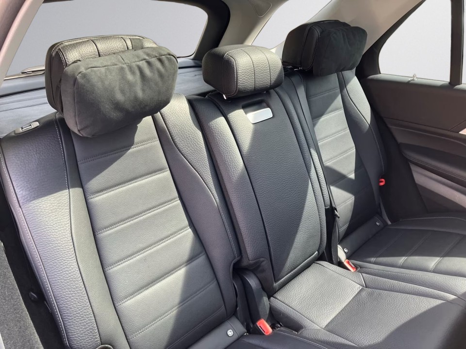 Mercedes-Benz GLE 400e 4MATIC AMG Line (5)