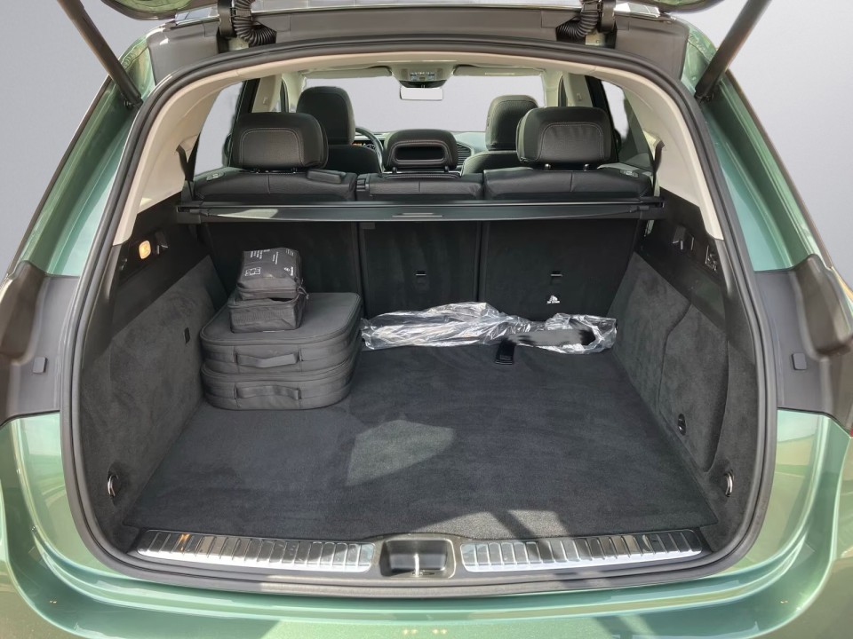 Mercedes-Benz GLE 400e 4MATIC AMG Line - foto 11