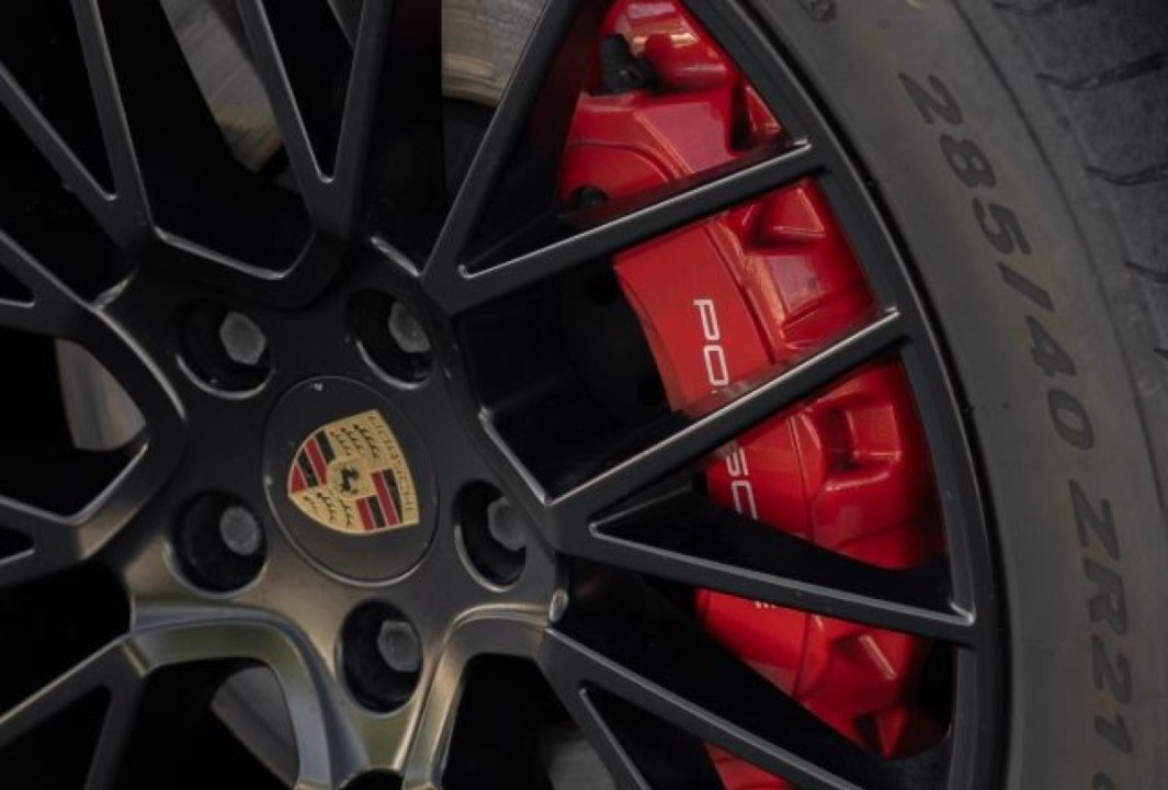 Porsche Cayenne Coupe GTS - foto 18