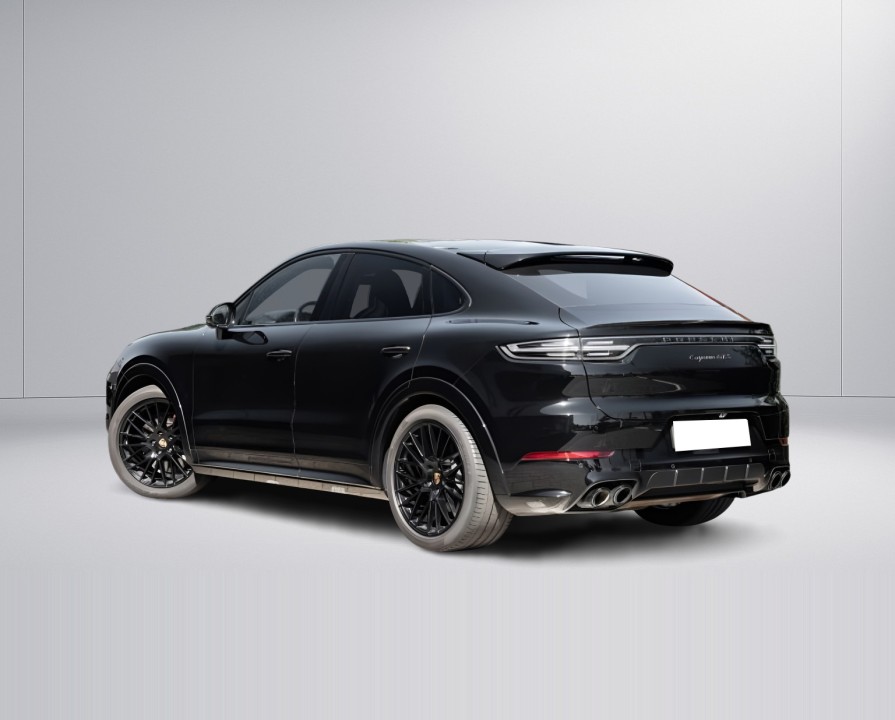 Porsche Cayenne Coupe GTS (4)