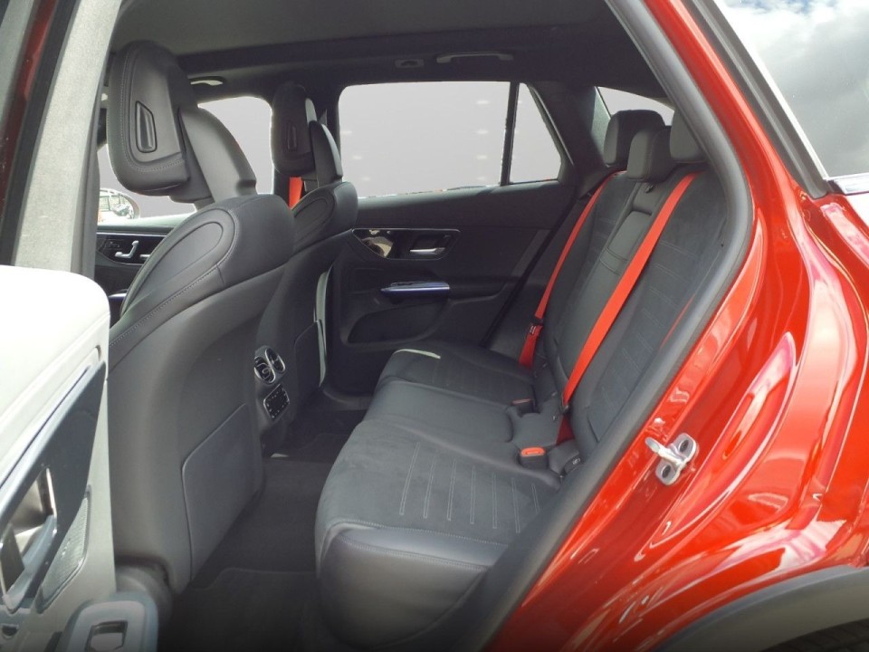 Mercedes-Benz GLC 220d 4MATIC AMG Line - foto 19