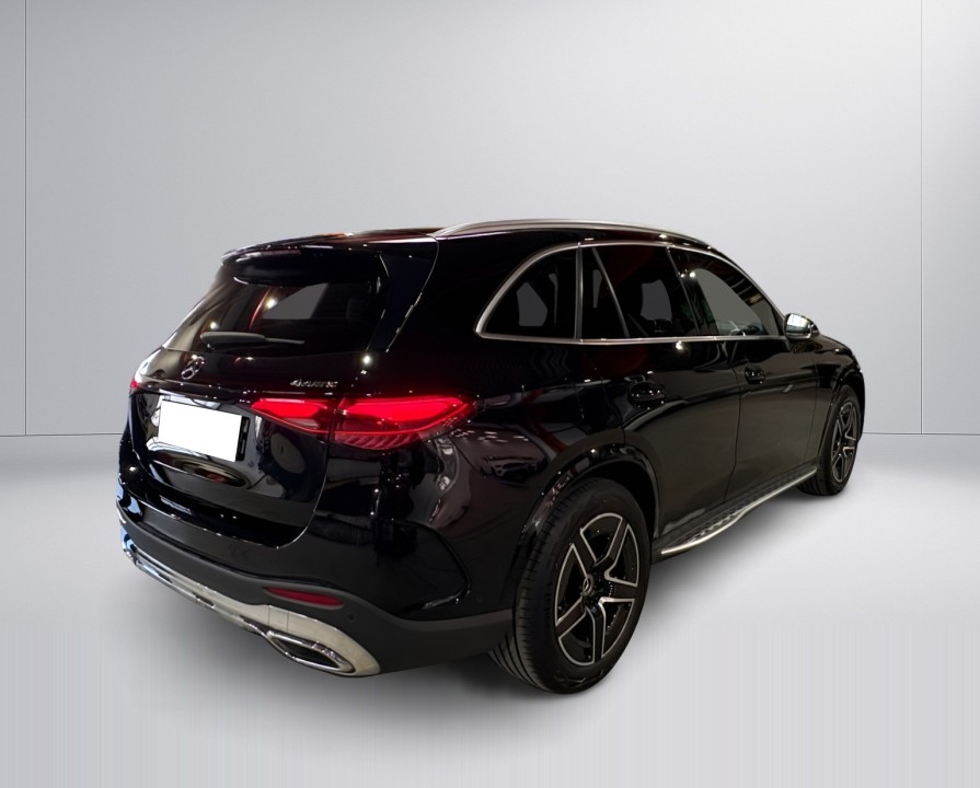 Mercedes-Benz GLC 200 4MATIC AMG Line (3)