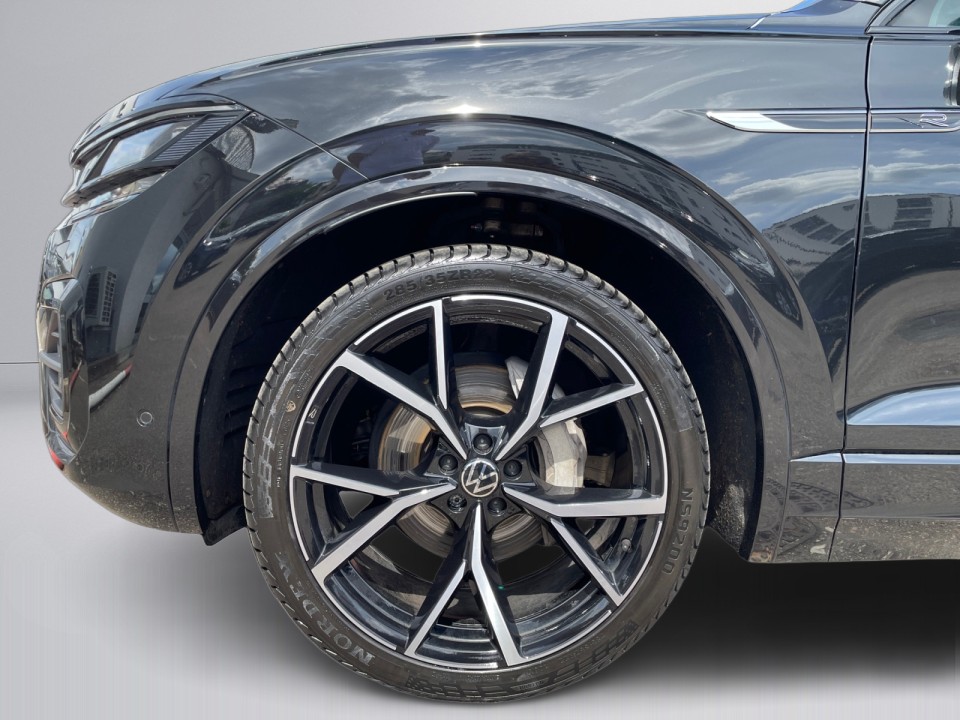 Volkswagen Touareg V6 TDI R-Line - foto 10