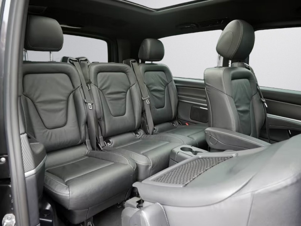 Mercedes-Benz V 300 - foto 12