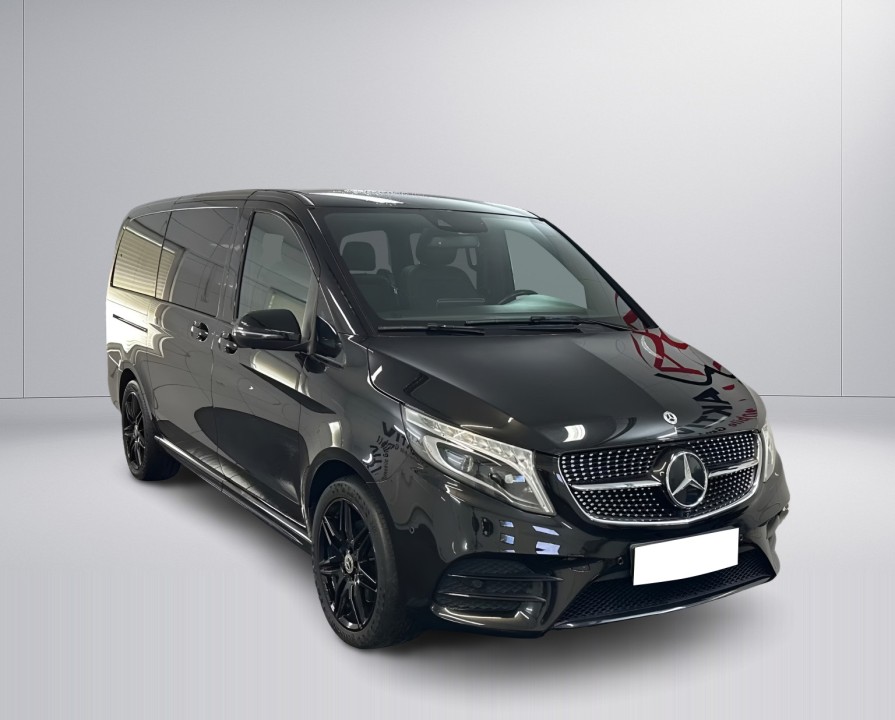 Mercedes-Benz V 300d AMG (2)
