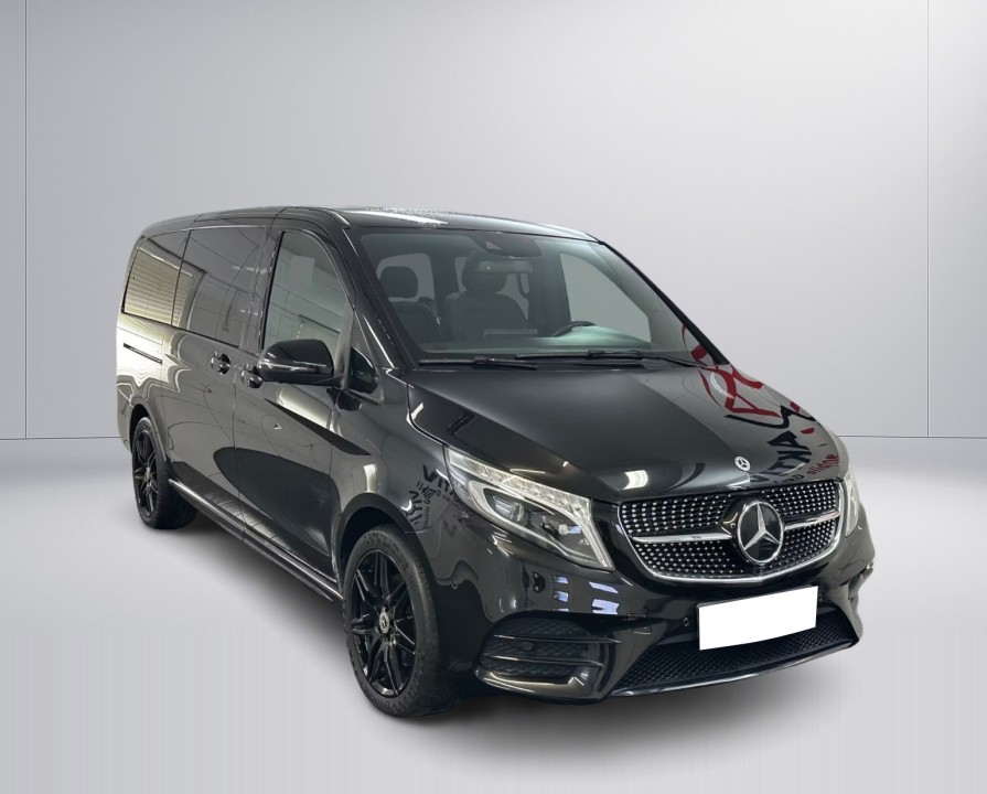 Mercedes-Benz V 300d AMG (3)