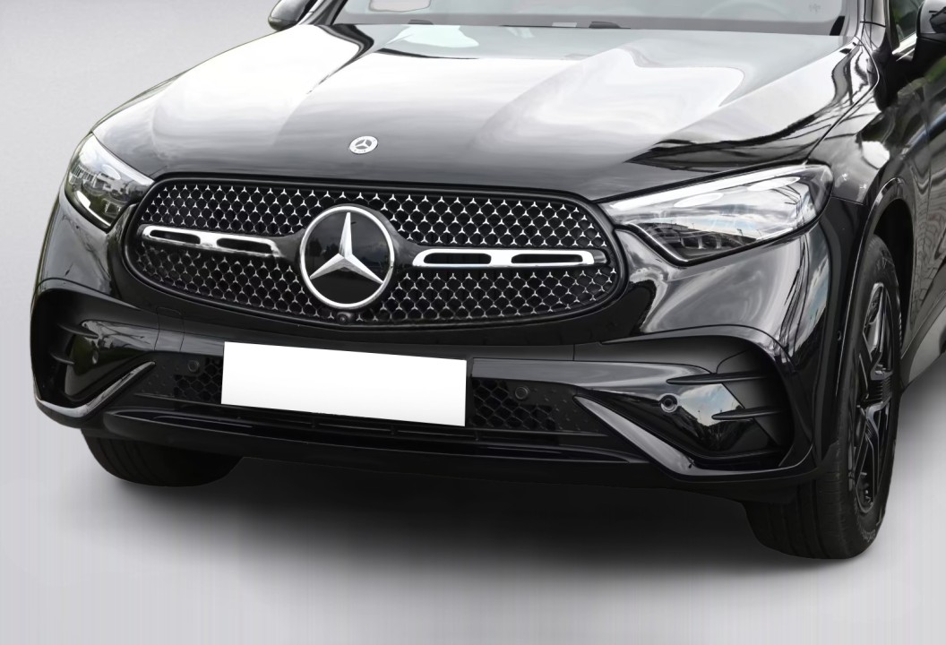 Mercedes-Benz GLC 300 4MATIC AMG - foto 38