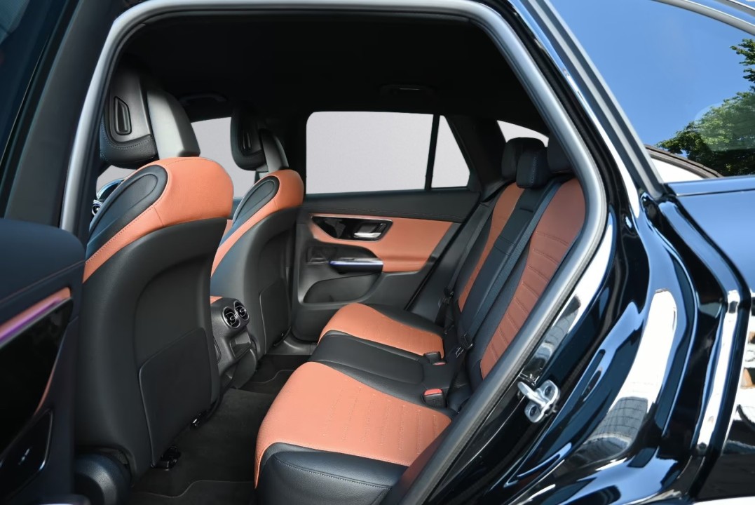 MERCEDES-BENZ GLC 2025 — imagine 20