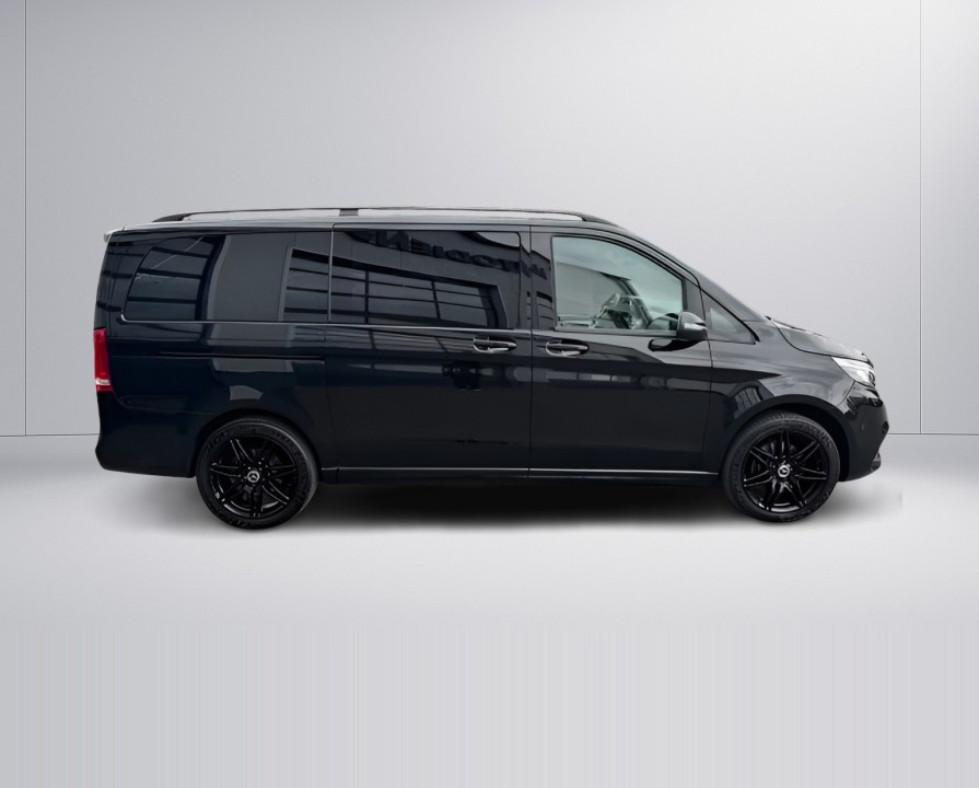 Mercedes-Benz V 300d 4MATIC AMG - foto 6