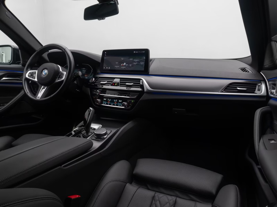 BMW Seria 5 540i xDrive M-Sport - foto 20