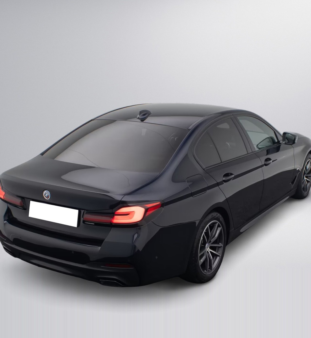 BMW Seria 5 540i xDrive M-Sport - foto 35