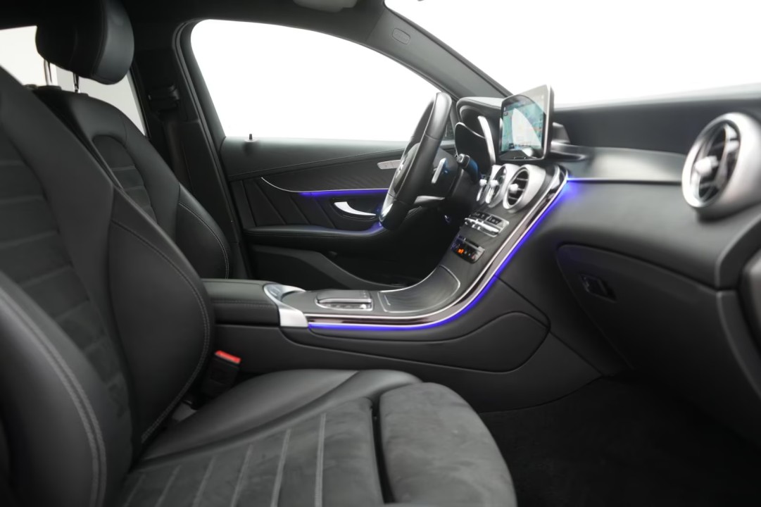 Mercedes-Benz GLC Coupé 300de 4MATIC AMG Line - foto 12