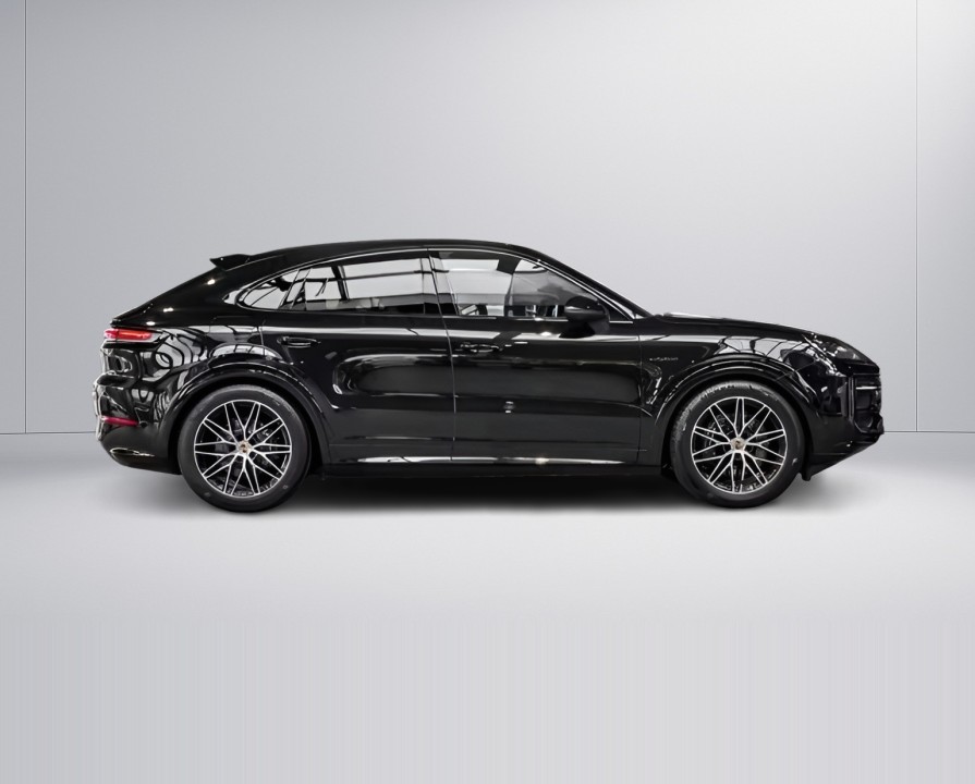 Porsche Cayenne Coupe E-Hybrid (2)