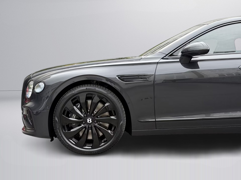 Bentley Flying Spur V8 Hybrid - foto 22