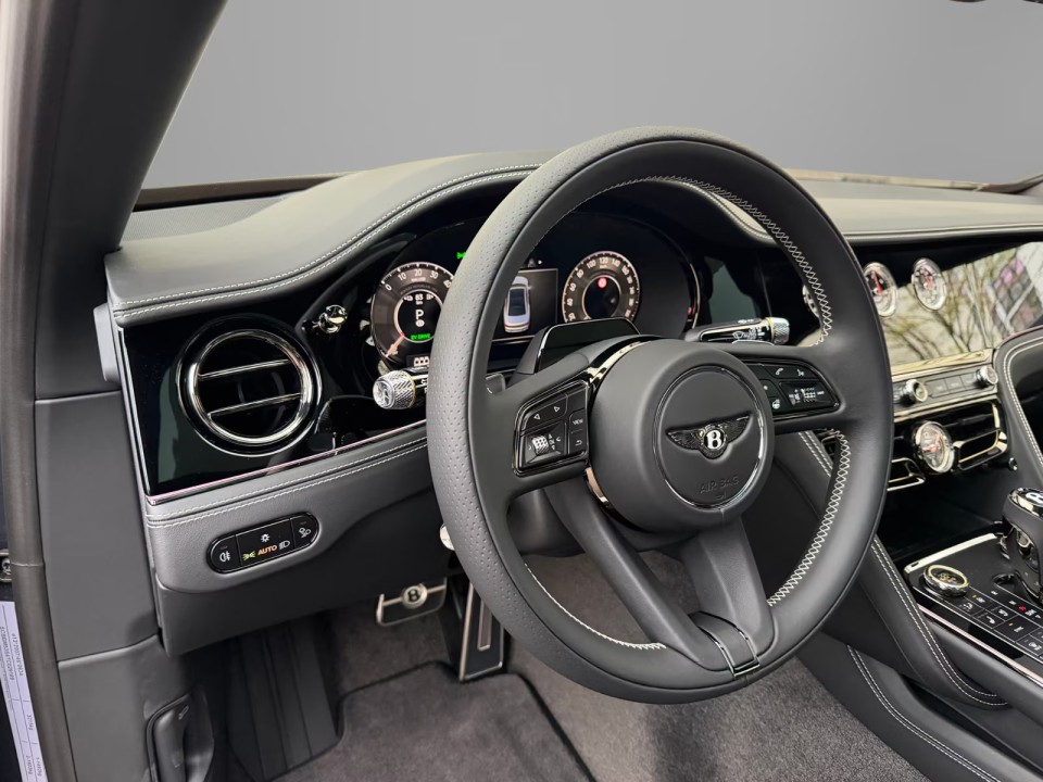 Bentley Flying Spur V8 Hybrid - foto 21