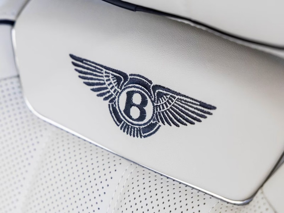 Bentley Flying Spur - foto 15
