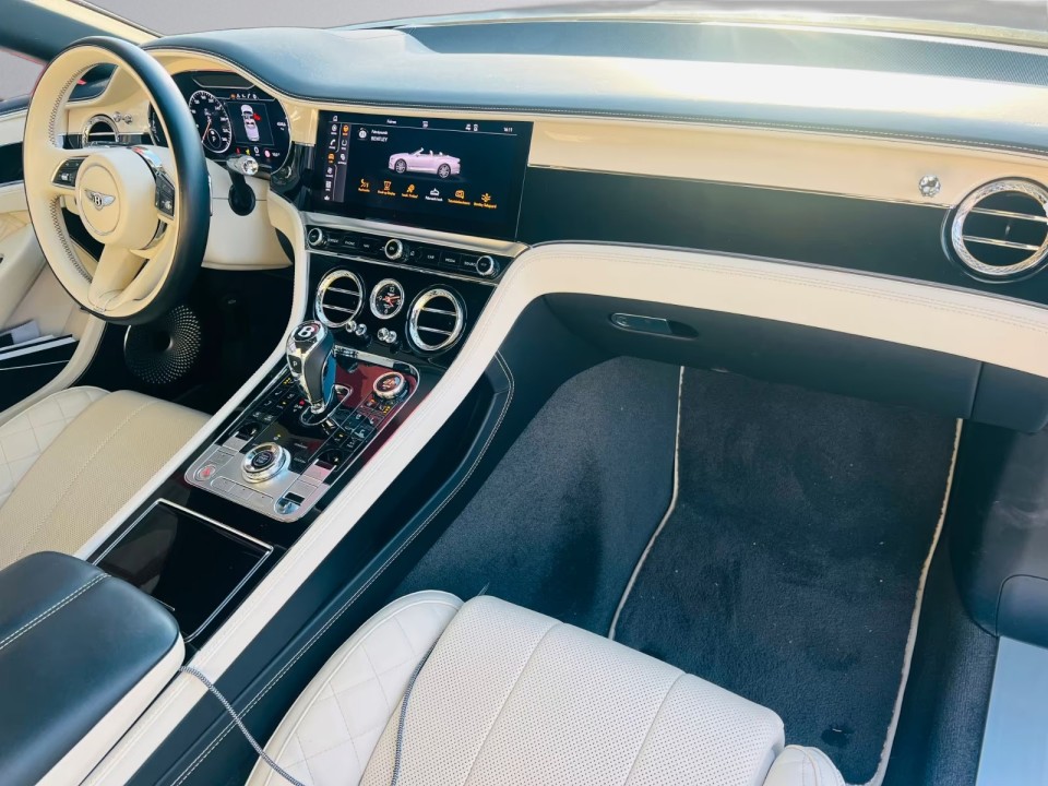BENTLEY Continental 2022 — imagine 5