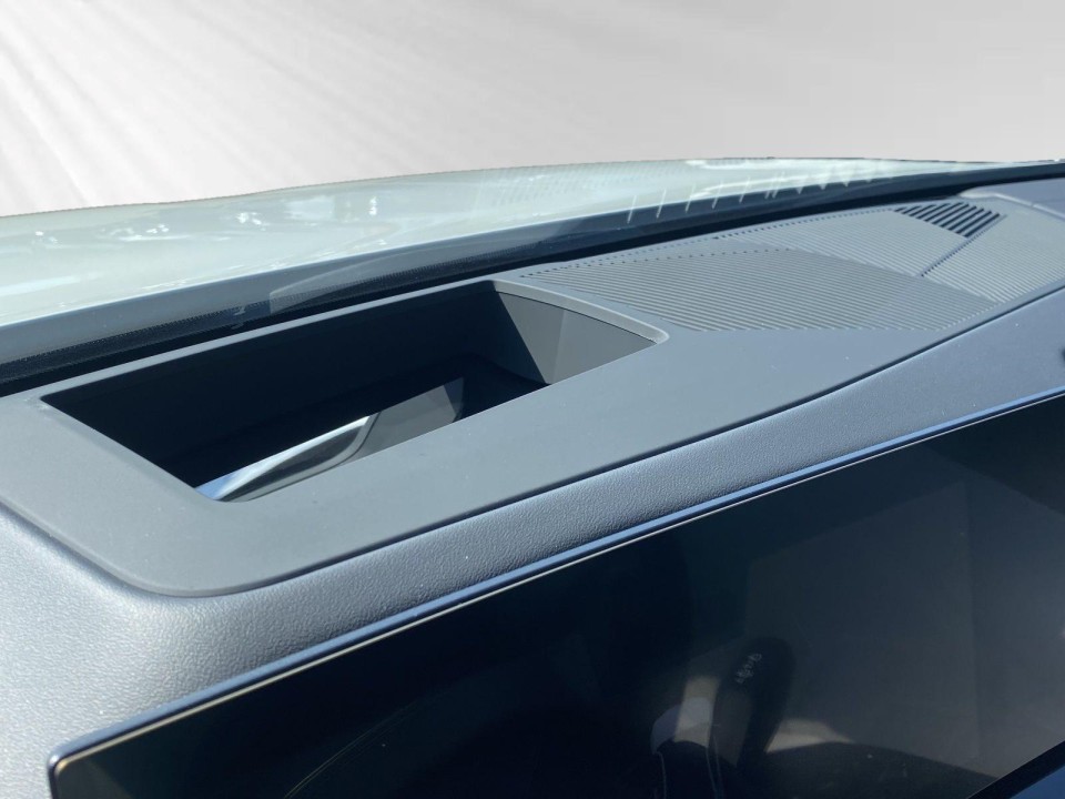 BMW Seria 5 550e xDrive M-Sport - foto 12
