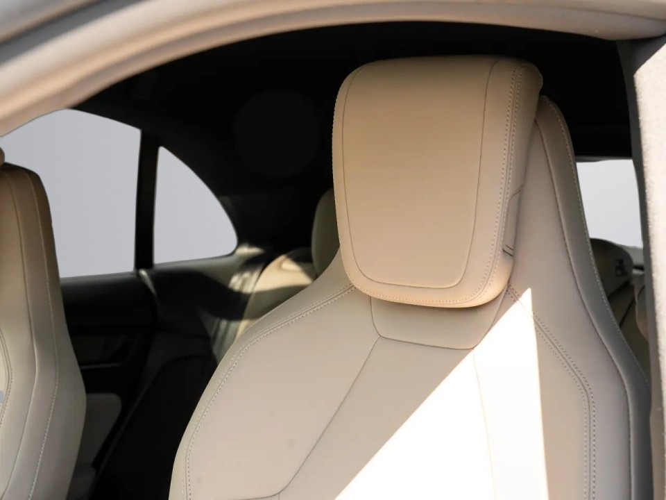Porsche Macan - foto 19