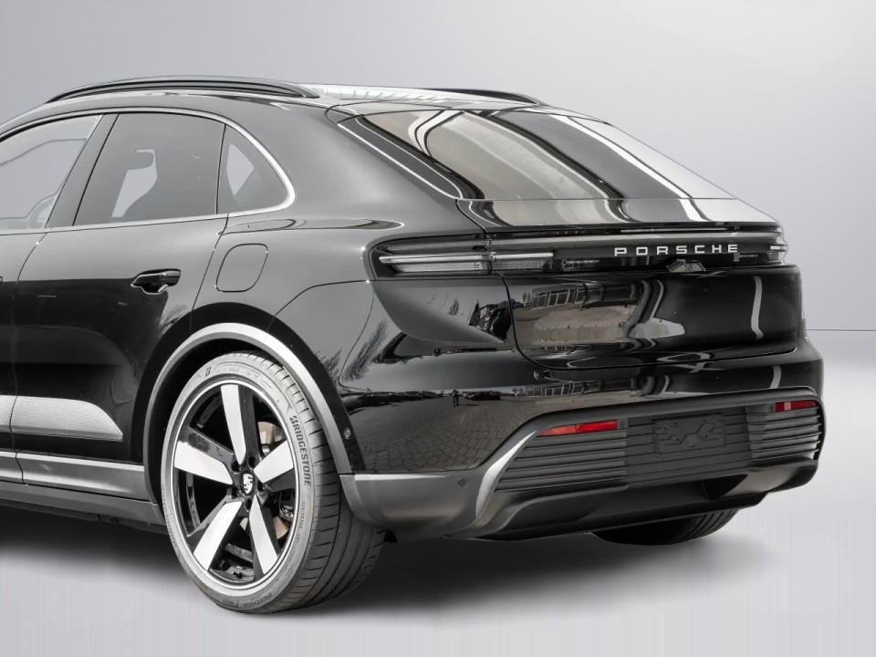 Porsche Macan - foto 28