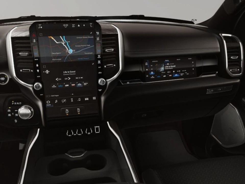 Dodge RAM 1500 Laramie - foto 6