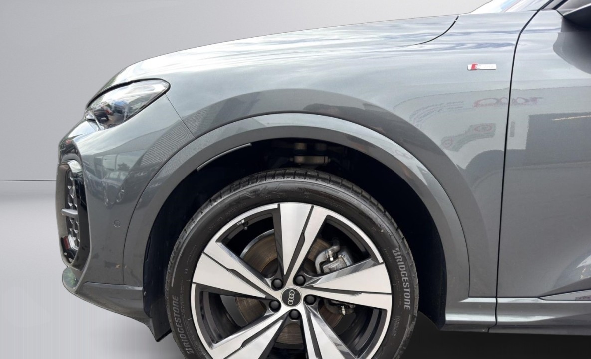 Audi Q5 TDI Quattro S-Line - foto 15
