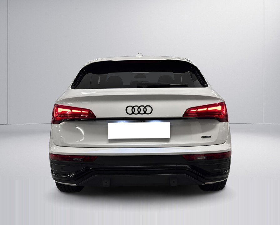 Audi Q5 Sportback 55 TFSIe Quattro S-line (4)