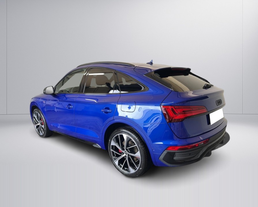Audi Q5 Sportback 55 TFSIe quattro S tronic (4)