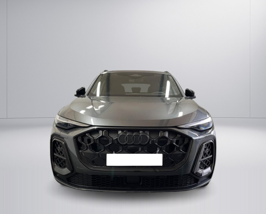 Audi Q5 TFSI Quattro S tronic (2)