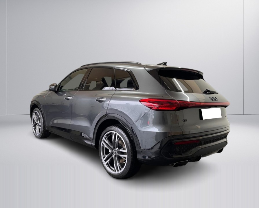 Audi Q5 TFSI Quattro S tronic (4)