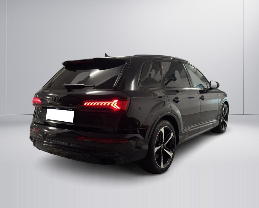 Audi Q7 50TDI quattro tiptronic (3)