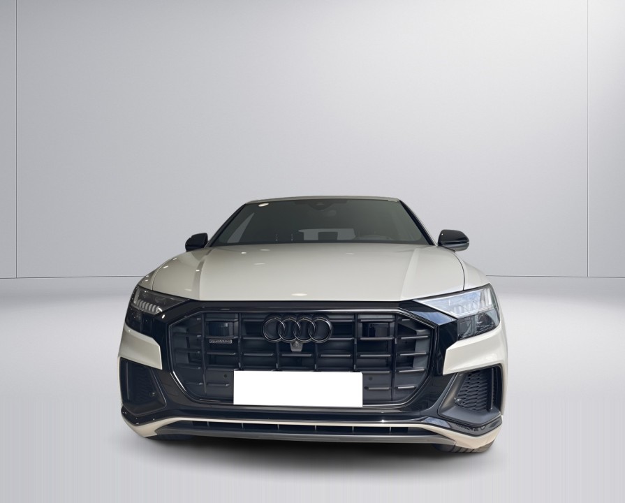 Audi Q8 50TDI quattro tiptronic (2)