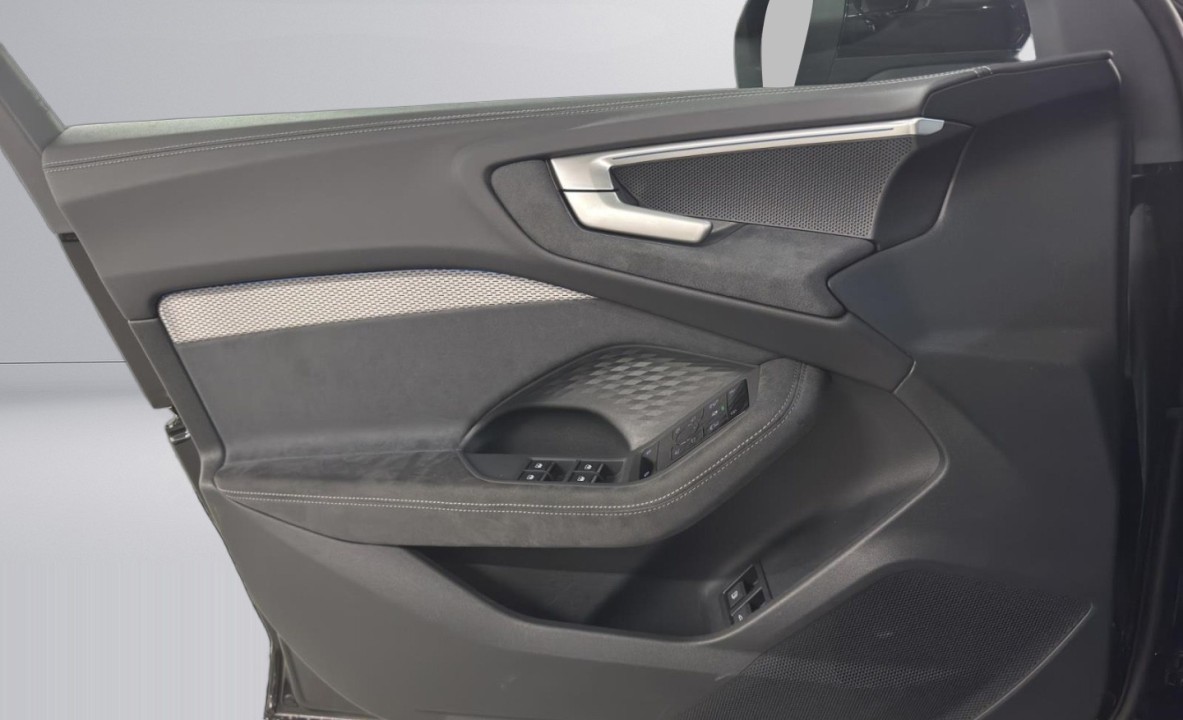 Audi A5 Limousine e-hybrid quattro - foto 17