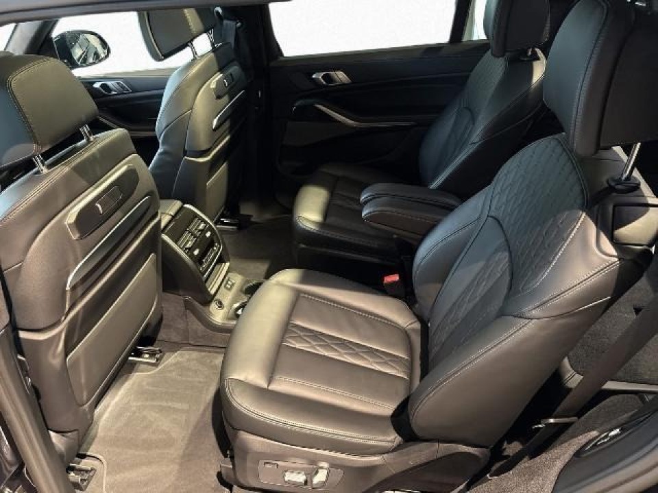 BMW X7 xDrive40d M-Sport - foto 12