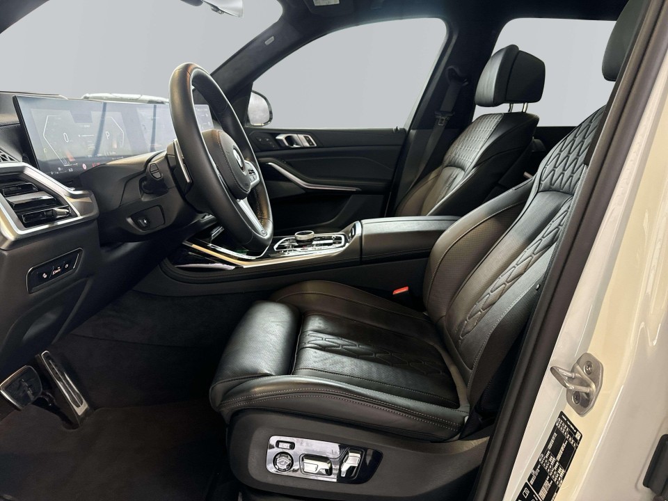 BMW X7 xDrive40d M-Sport - foto 11