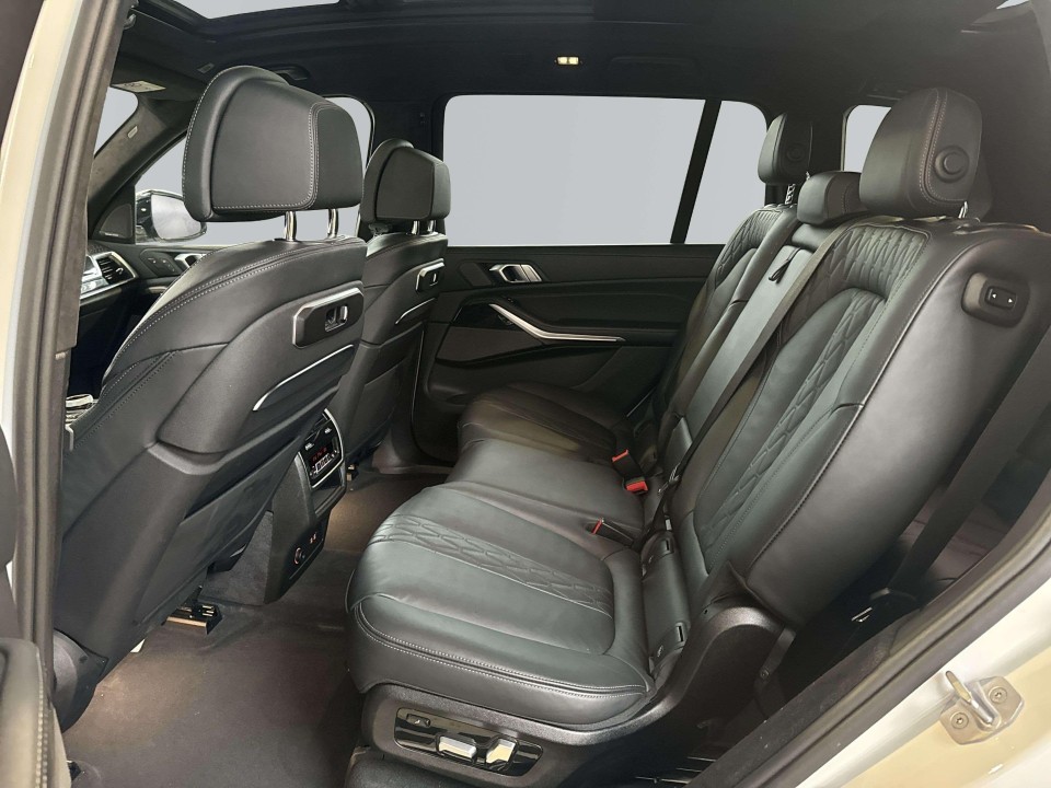 BMW X7 xDrive40d M-Sport - foto 17