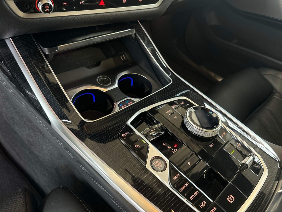 BMW X7 xDrive40d M-Sport - foto 14