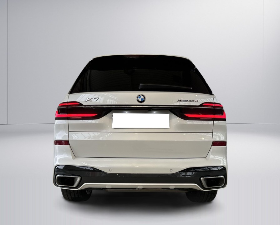 BMW X7 2025 — imagine 5