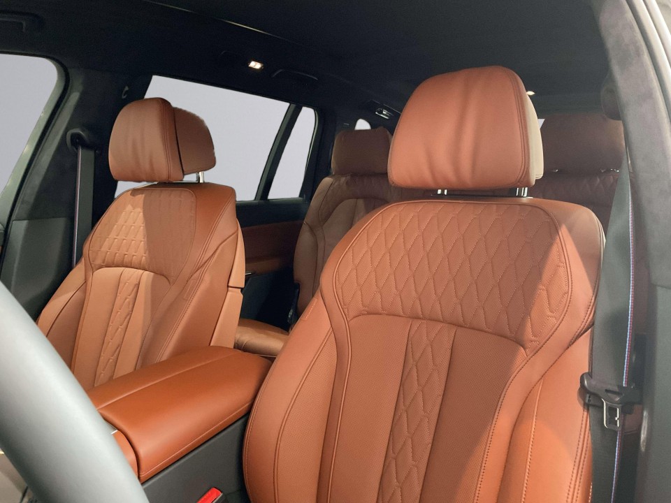 BMW X7 2025 — imagine 18