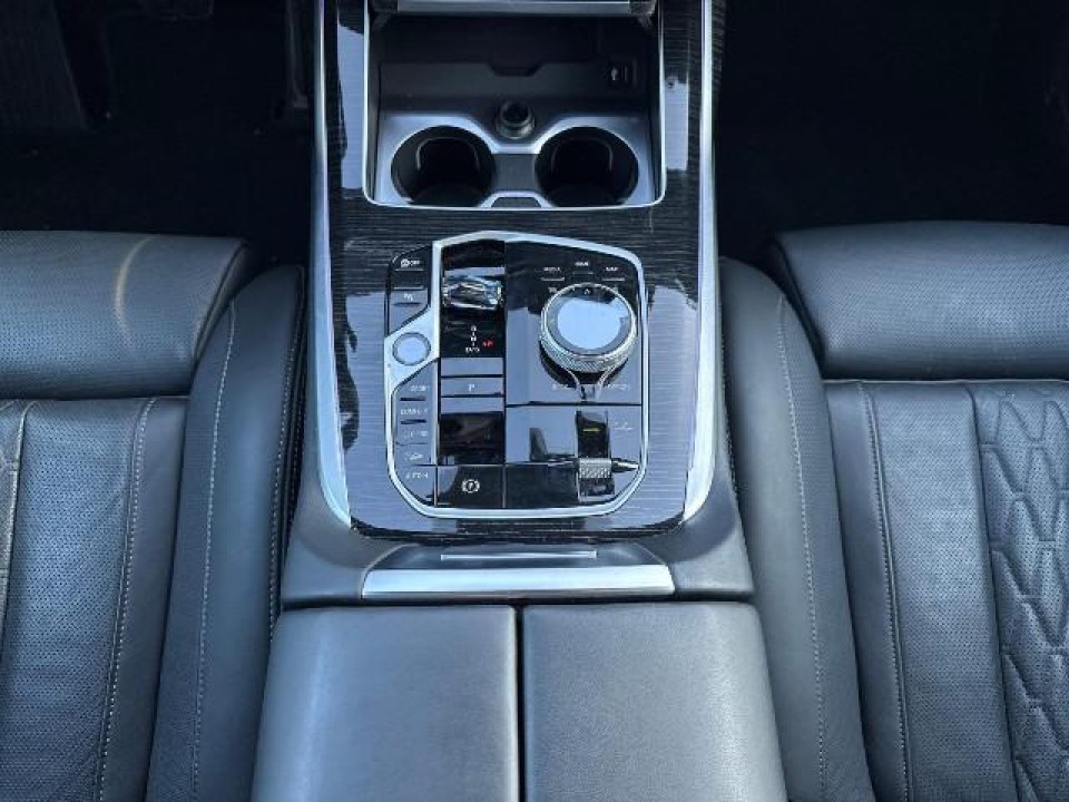BMW X7 2025 — imagine 20