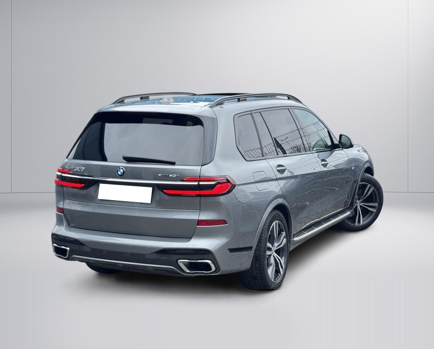 BMW X7 2025 — imagine 2