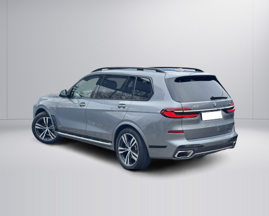 BMW X7 2025 — imagine 4